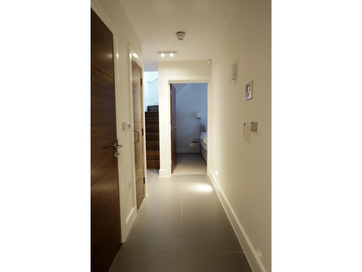 Modern, Spacious 2br Flat In Appartement